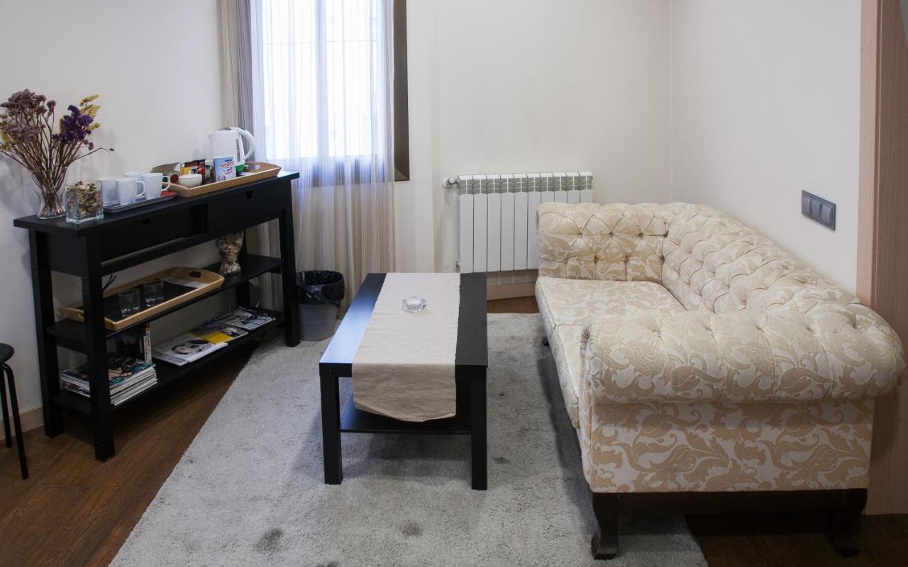 Hostal Excellence Барселона Екстериор снимка