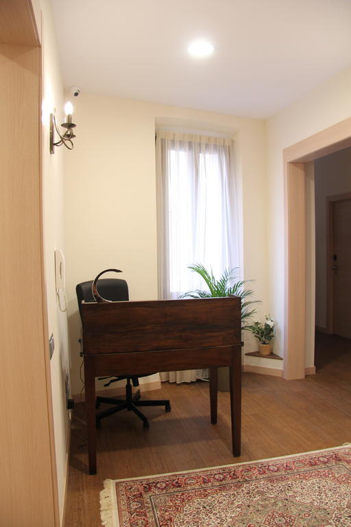 Hostal Excellence Барселона Стая снимка