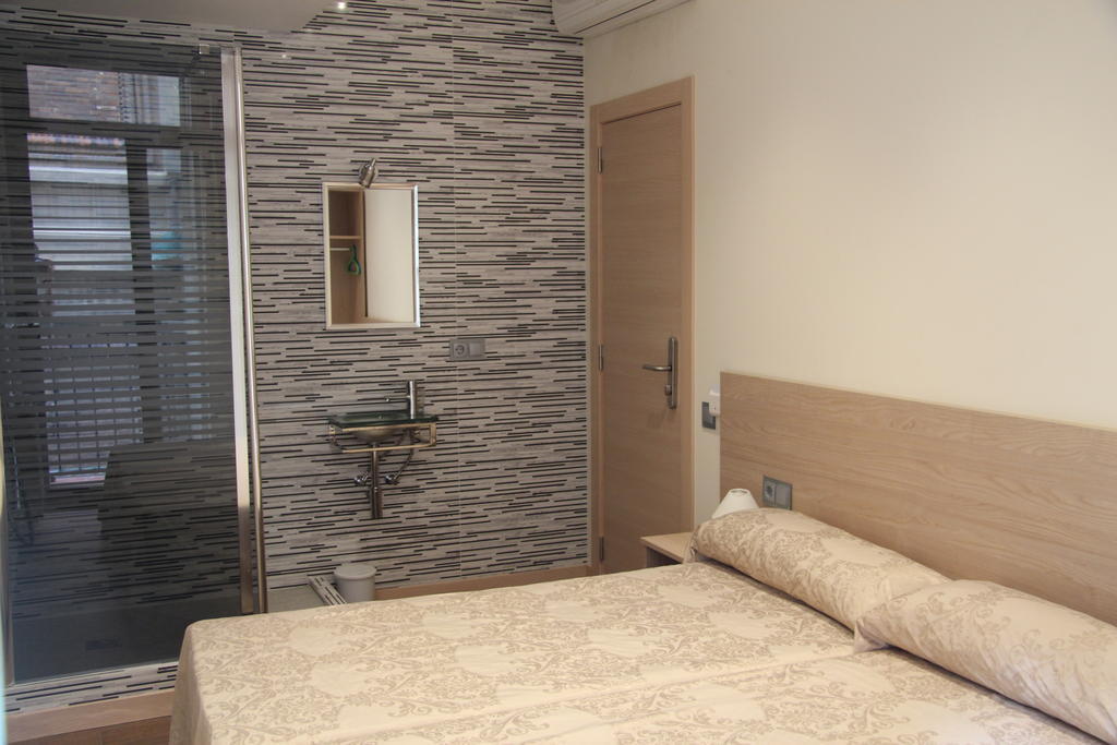 Hostal Excellence Барселона Екстериор снимка